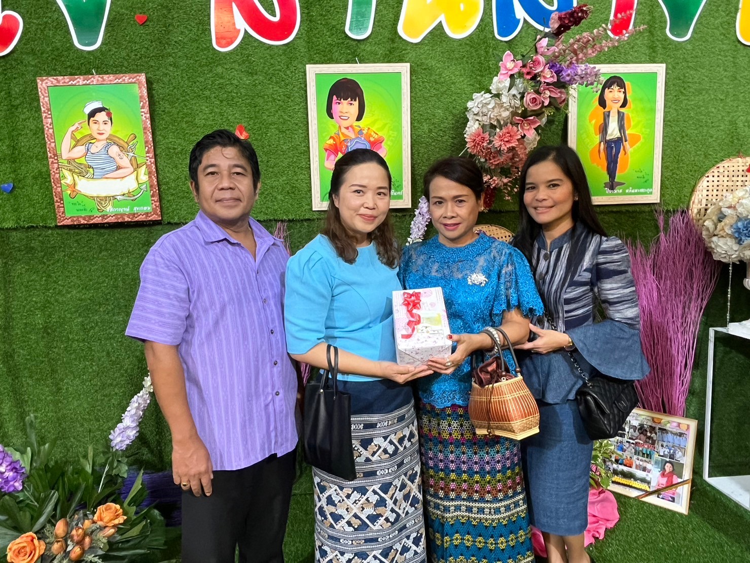 LINE ALBUM เกษยณ 65 ๒๒๐๙๓๐ 9