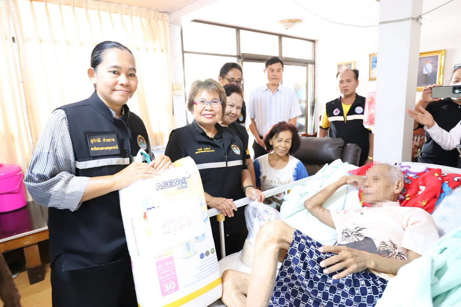 P 03
